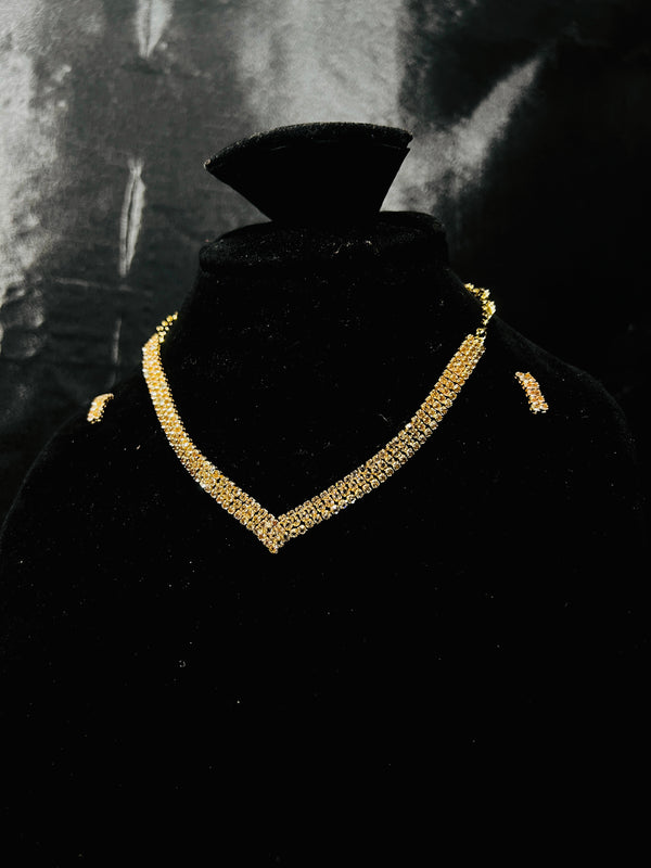 Classic Gold Sparkle Necklace Set