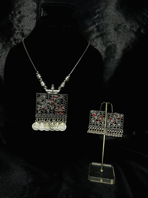 Oxidized Silver Necklace With Red Accents And Earrings Set