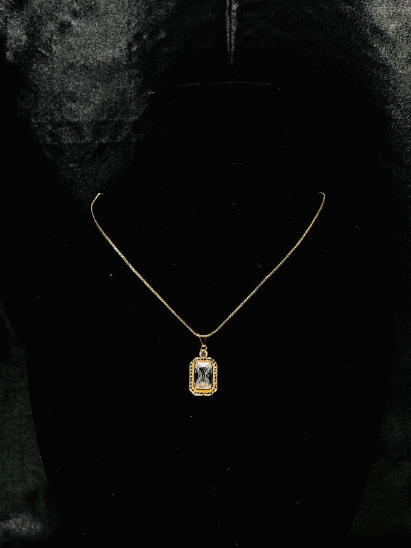 Royal Silver Stone Pendant Necklace
